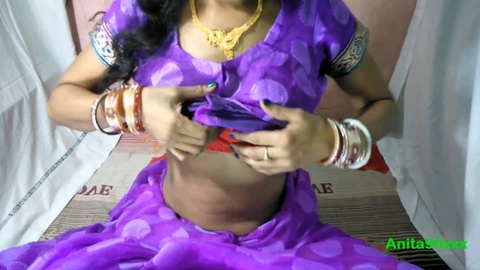 Indian Bhabhi Pussy